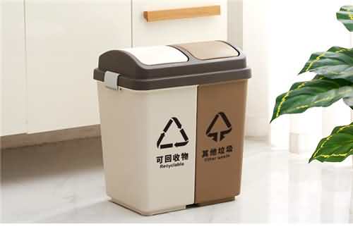 Mold for garbage bin of daily necessities industry